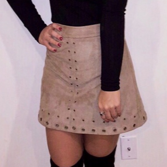 Skirt - Picture 1 of 5